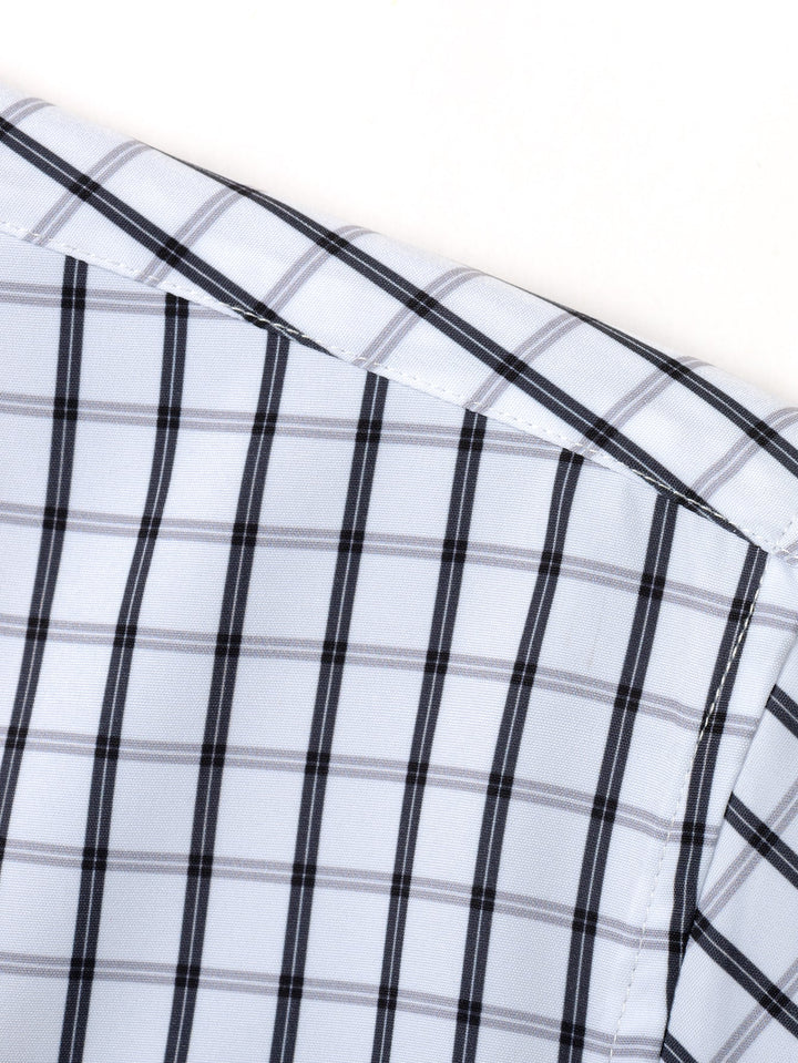 Long Sleeve Plaid Button Up Shirt