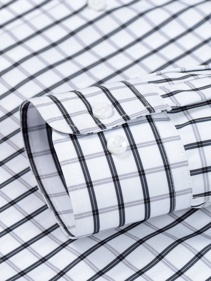 Long Sleeve Plaid Button Up Shirt