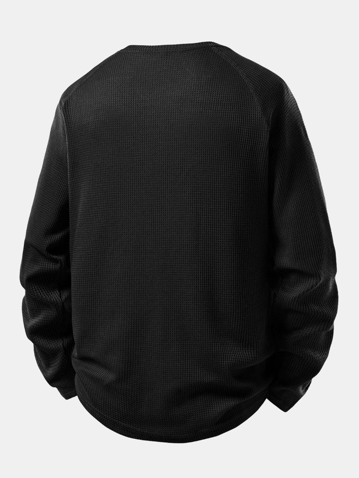 Camisa Henley Waffle com Manga Longa e Barra Arqueada