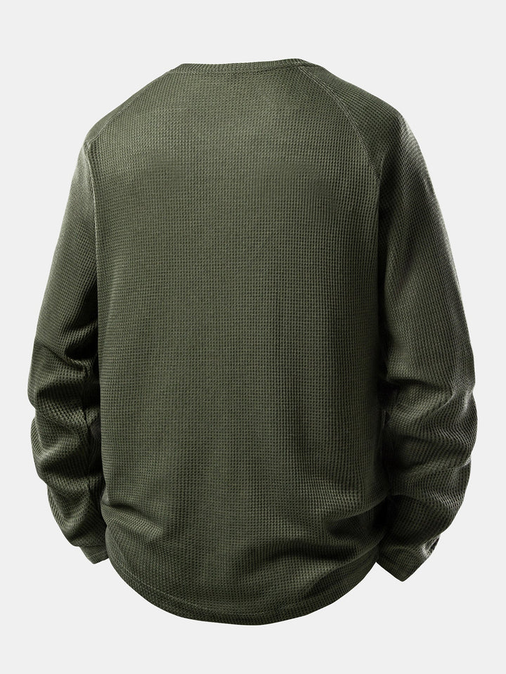 Camisa Henley Waffle com Manga Longa e Barra Arqueada