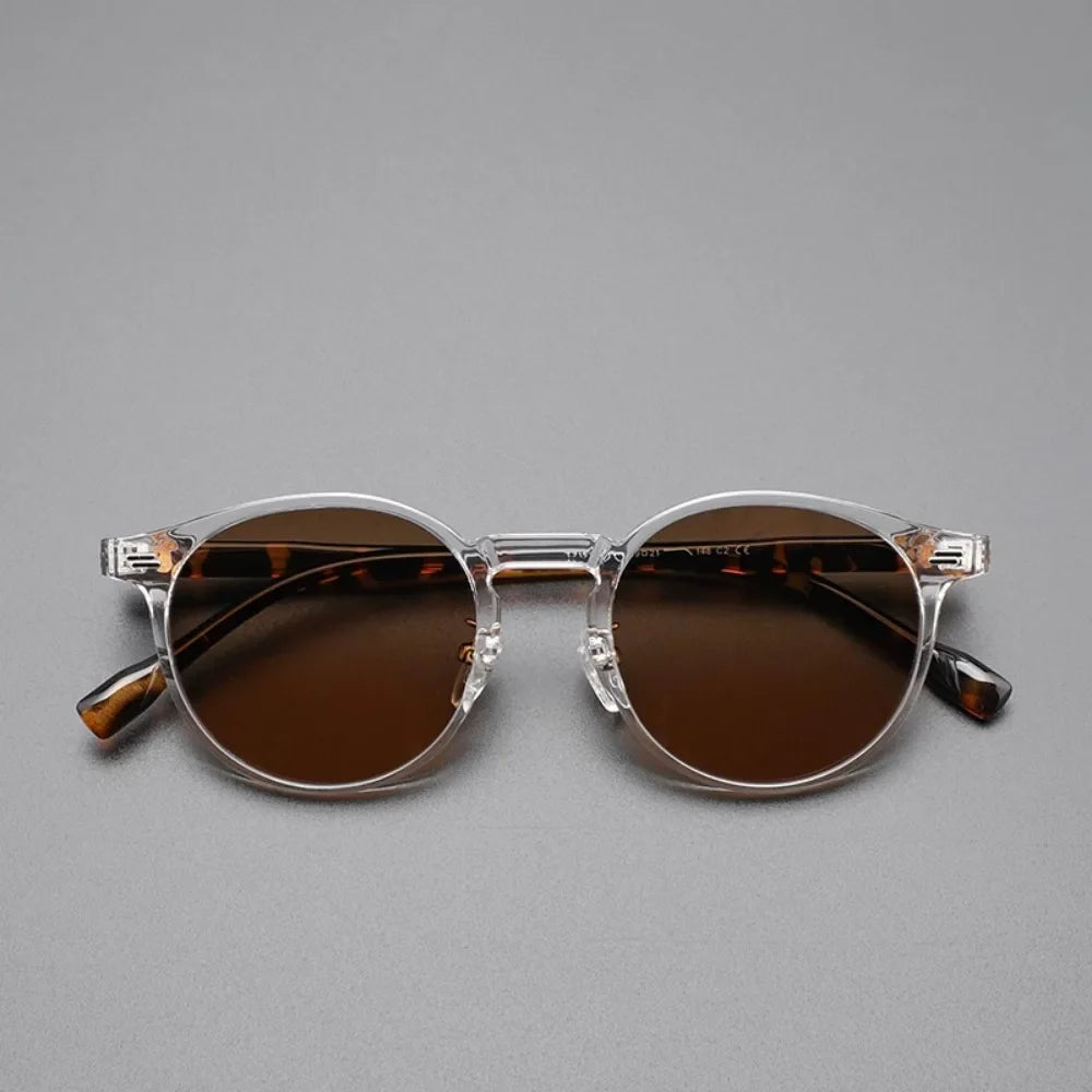Vintage Vibe Voyagers