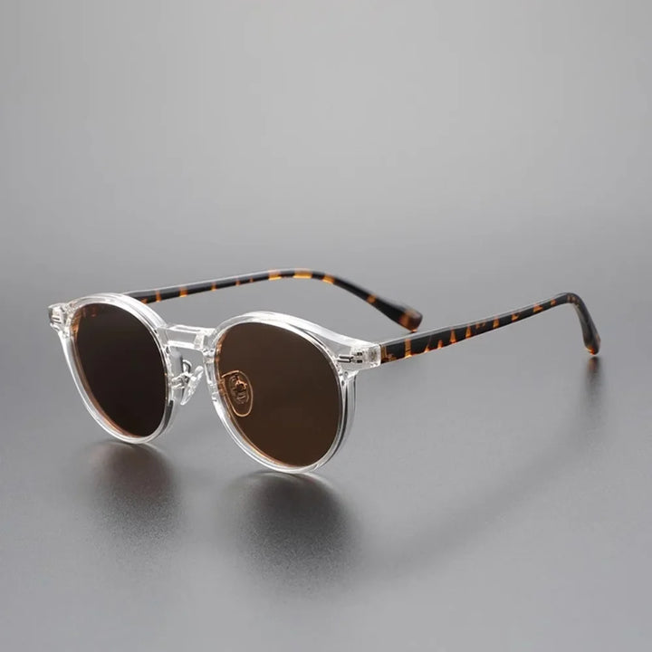 Vintage Vibe Voyagers